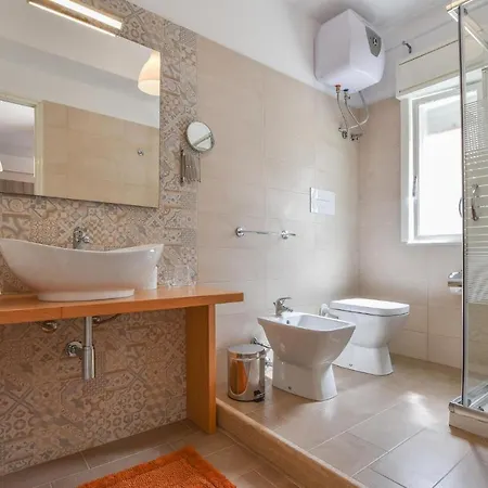 Cozy In With Kitchen Trappeto (Sicily)